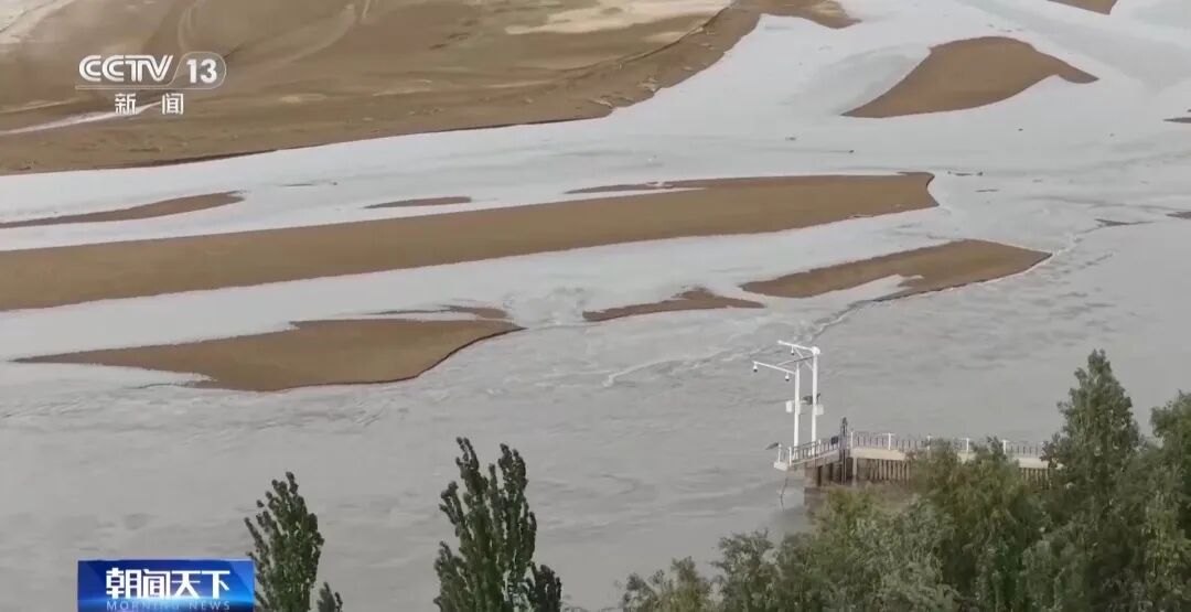 塔克拉玛干沙漠，突发洪水！吐鲁番未来7天都将超过40℃！我国南方将进入强降雨集中期，华北东北等地多雷雨